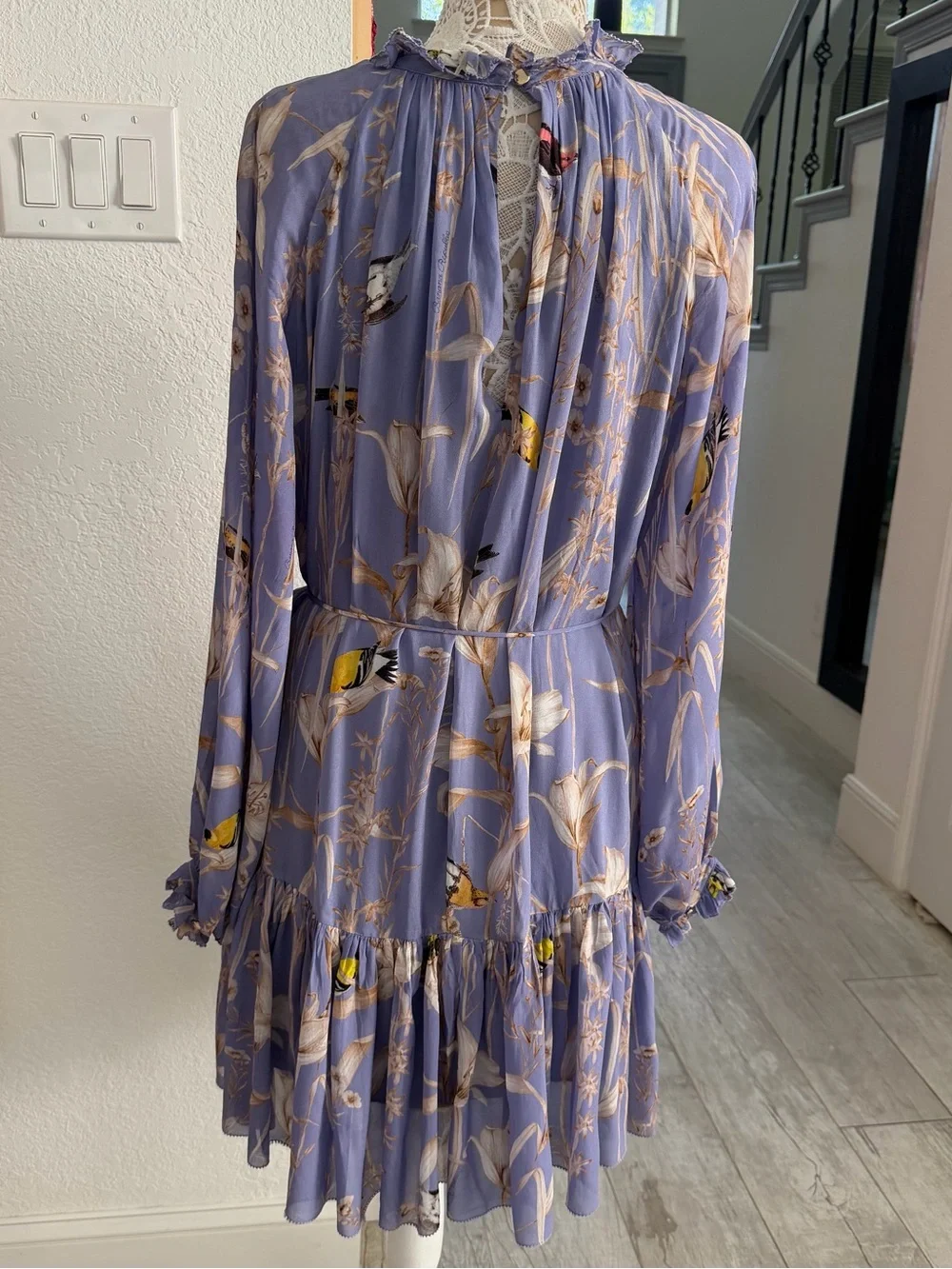 Banana Republic Floral Bird Print Ruffle Mini Dress Petite Large Purple EUC